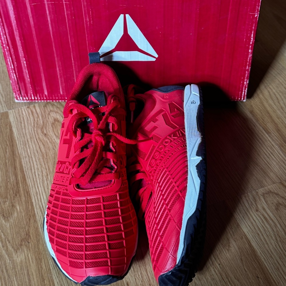 Reebok Women's CrossFit size 6 NEW Red Spring TR Athletic Shoes